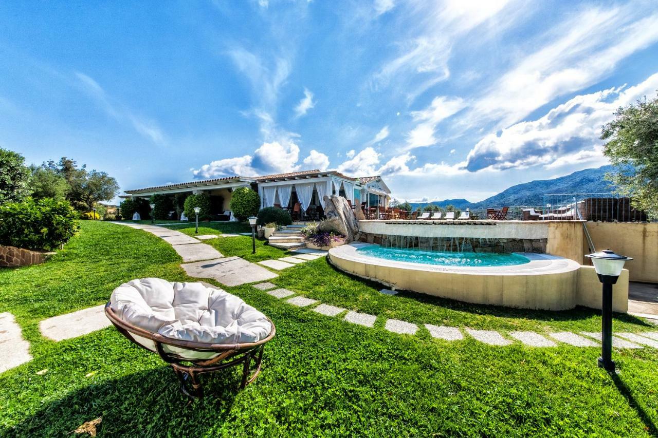 Cento Ulivi B&B Golfo Aranci Ngoại thất bức ảnh